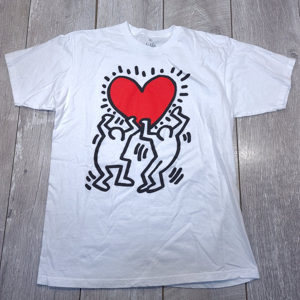 Keith Haring T-Shirt Women XL White Graphic Dancing Figures Red Heart Tee
